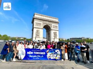 tonybed-cung-dai-ly-tham-quan-chau-au