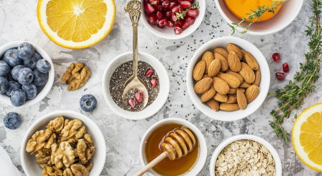 Ăn những loại thực phẩm lành mạnh giàu dinh dường sẽ giúp bạn luôn có tinh thần sảng khoái