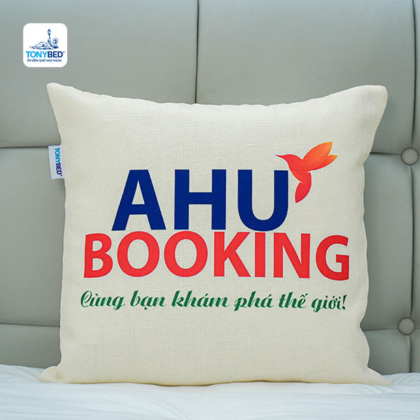 Gối trang trí in theo yêu cầu 2 goi-vuong-brand-4